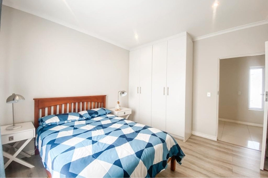 To Let 4 Bedroom Property for Rent in Parklands North Western Cape
